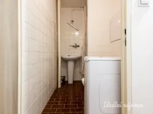 Pronájem bytu 2+1, Praha - Karlín, Nekvasilova, 41 m2