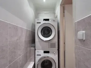 Pronájem bytu 3+1, Praha - Háje, Hviezdoslavova, 58 m2