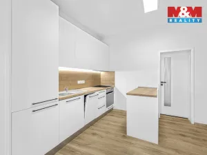 Prodej rodinného domu, Hradec Králové - Kukleny, Pražská třída, 91 m2