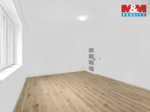 Prodej bytu 3+1, Hradec Králové - Kukleny, Pražská třída, 91 m2