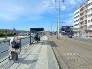 Pronájem bytu 2+kk, Praha - Holešovice, Jirečkova, 40 m2