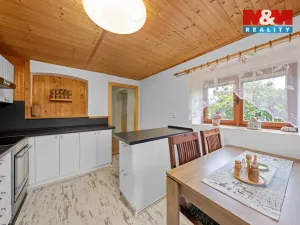 Prodej rodinného domu, Bynovec, 164 m2