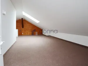 Pronájem bytu 2+kk, Praha, Nad Královskou oborou, 35 m2