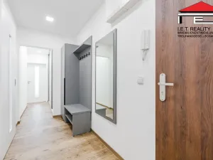 Prodej bytu 3+1, Olomouc, Voskovcova, 75 m2