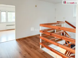 Pronájem rodinného domu, Praha - Nebušice, V březinkách, 365 m2