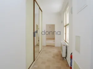 Pronájem kanceláře, Praha, Korunní, 83 m2