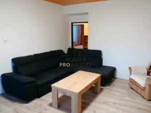 Prodej bytu 3+1, Božice, 74 m2