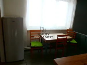 Prodej bytu 3+1, Božice, 74 m2