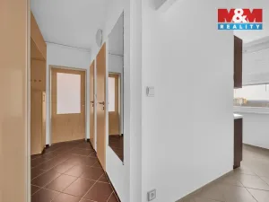 Pronájem bytu 2+1, Pardubice, Družby, 48 m2