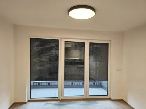 Pronájem bytu 1+kk, Praha - Hloubětín, Poděbradská, 34 m2