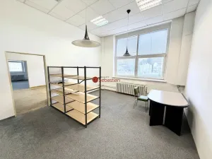 Pronájem kanceláře, Pelhřimov, Křemešnická, 69 m2