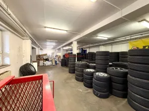 Pronájem výrobních prostor, Pelhřimov, Křemešnická, 530 m2