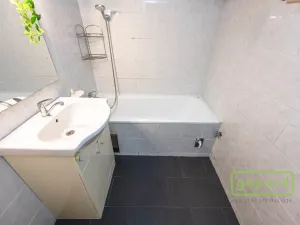Prodej bytu 3+kk, Praha - Kobylisy, Košťálkova, 72 m2