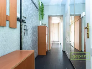 Prodej bytu 3+kk, Praha - Kobylisy, Košťálkova, 72 m2