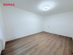 Pronájem bytu 2+1, Praha - Smíchov, Na Plzeňce, 58 m2