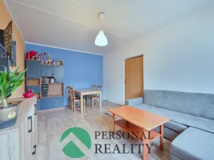 Prodej bytu 3+1, Karlovy Vary, U Koupaliště, 68 m2