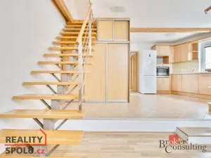 Pronájem rodinného domu, České Budějovice - České Budějovice 2, Na Jízdárně, 100 m2