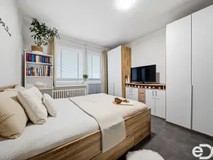 Prodej bytu 3+1, Hradec Králové, třída Edvarda Beneše, 98 m2