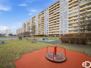 Prodej bytu 3+1, Hradec Králové, třída Edvarda Beneše, 98 m2