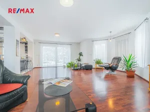 Prodej rodinného domu, Žilina, Zahradní, 774 m2