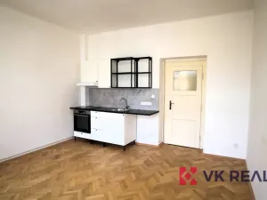 Pronájem bytu 2+kk, Praha - Břevnov, Bělohorská, 44 m2