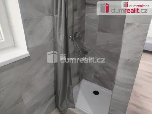 Pronájem bytu 1+1, Nymburk, Jízdecká, 35 m2