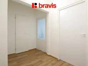 Pronájem bytu 2+kk, Brno - Židenice, Mikulovská, 40 m2
