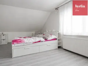 Prodej rodinného domu, Kravaře, Čeňka Trunčíka, 170 m2