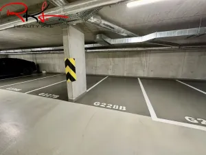 Pronájem garáže, Praha, U Pergamenky, 15 m2