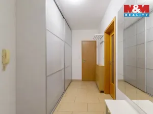 Pronájem bytu 3+kk, Praha - Štěrboholy, Andersenova, 82 m2