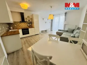 Pronájem bytu 2+kk, Jihlava, Kainarova, 66 m2