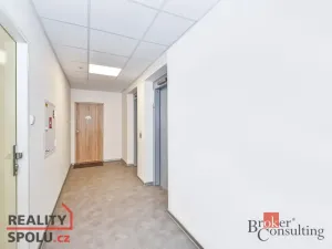 Pronájem bytu 3+kk, Praha - Vršovice, Tádžická, 74 m2