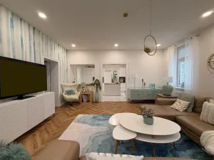 Prodej bytu 4+1, Děčín, Husovo nám., 156 m2