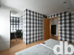 Pronájem bytu 3+kk, Karlovy Vary, Chelčického, 71 m2