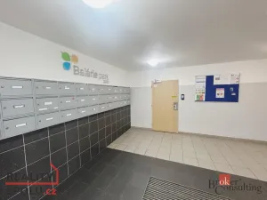 Pronájem bytu 2+kk, Praha - Modřany, Pískařská, 55 m2
