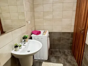 Pronájem bytu 1+kk, Pardubice, Pod Vinicí, 33 m2