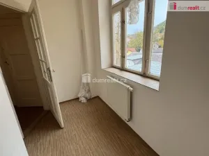 Pronájem atypického bytu, Praha - Velká Chuchle, Starochuchelská, 17 m2