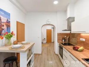 Prodej bytu 2+1, Praha - Žižkov, Basilejské náměstí, 73 m2