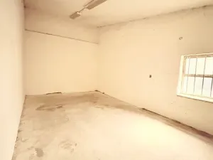 Prodej výrobních prostor, Hustopeče, 1710 m2