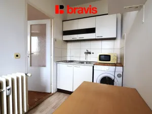 Pronájem bytu 1+1, Brno - Lesná, Halasovo náměstí, 29 m2