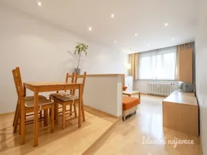 Pronájem bytu 3+1, Praha - Malešice, Ovčárská, 72 m2