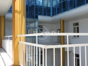 Pronájem kanceláře, Praha - Nové Město, Krakovská, 120 m2