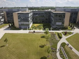 Pronájem kanceláře, Praha, Radlická, 166 m2