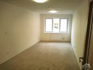 Pronájem bytu 1+kk, Jihlava, Palackého, 33 m2