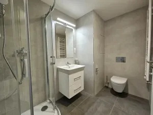 Pronájem bytu 1+kk, Praha - Hloubětín, Poděbradská, 33 m2