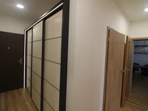 Prodej bytu 2+kk, Karlovy Vary, Sedlecká, 60 m2