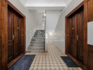 Pronájem bytu 2+kk, Praha - Nusle, Jaromírova, 58 m2