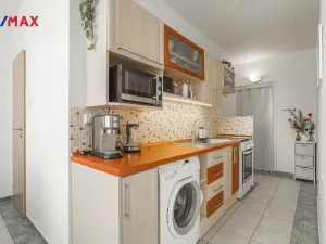 Prodej bytu 2+1, Třebíč - Nové Dvory, Fr. Hrubína, 52 m2