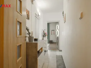 Prodej bytu 2+1, Třebíč - Nové Dvory, Fr. Hrubína, 52 m2