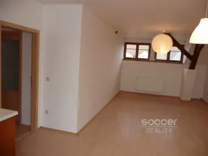 Pronájem bytu 2+kk, Beroun - Beroun-Centrum, Česká, 66 m2